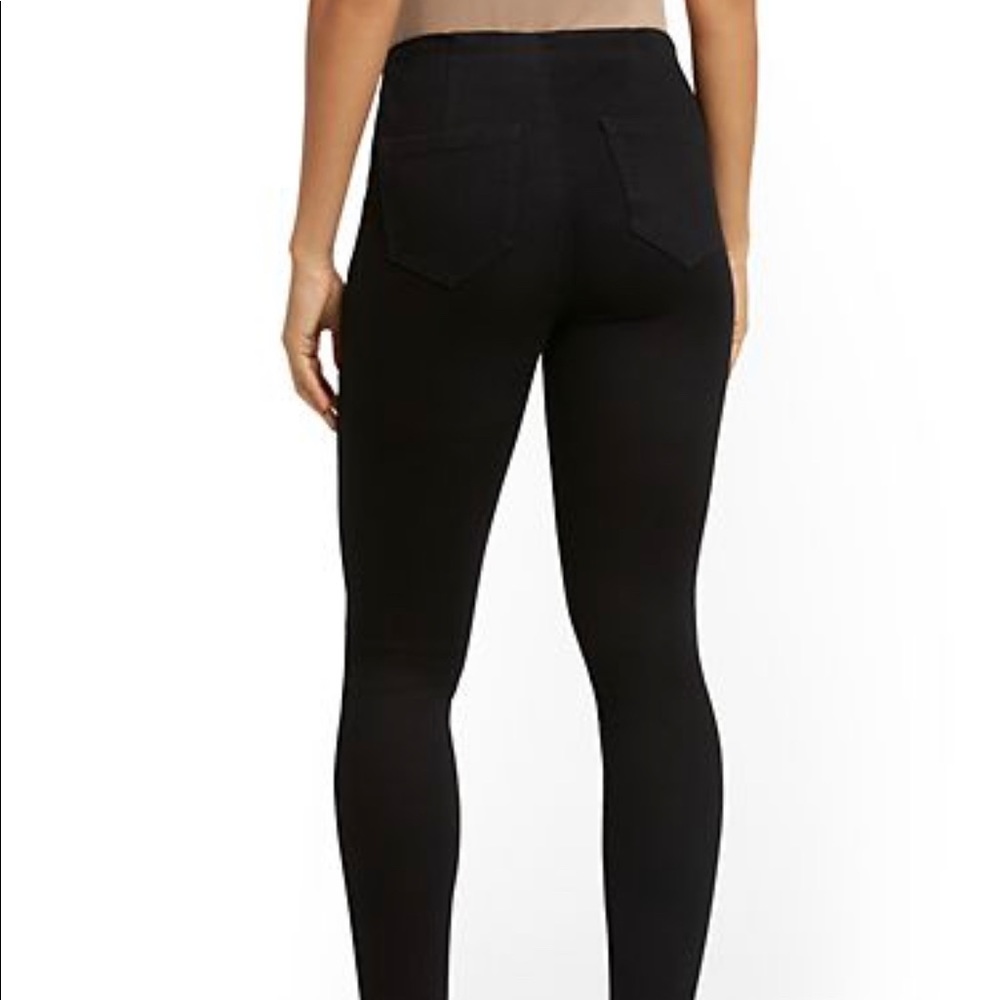 New York & Company Black Skinny Pants M